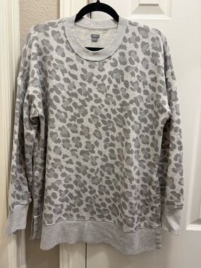 aerie Light Gray Leopard Print Crewneck Sweatshirt